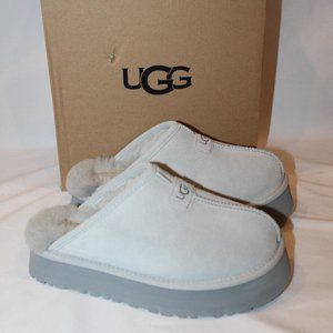 NIB UGG WOMEN'S DISCOQUETTE PLATFORM SUEDE SHEARLING LINED SLIPPERS GRAY‎